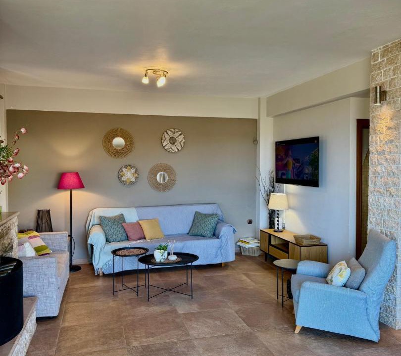 Photo of Livingroom in Lavreotiki