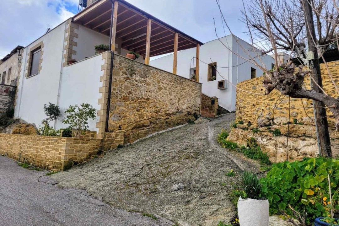 Photo of Others in Ravdoucha