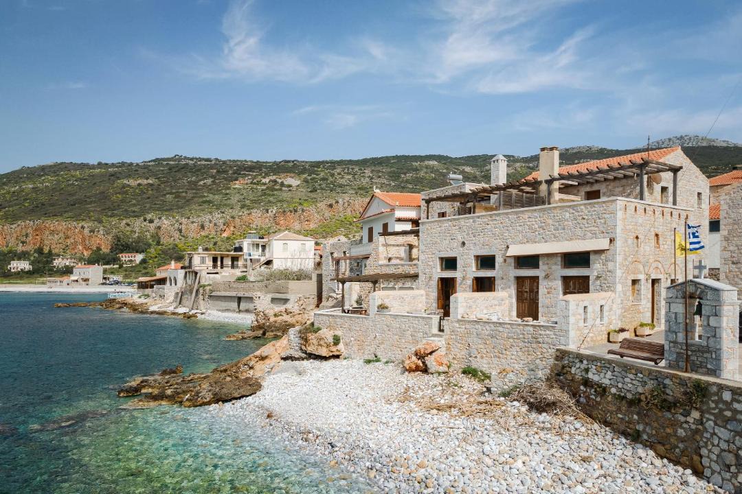 Photo of Buildings in Neo Itilo