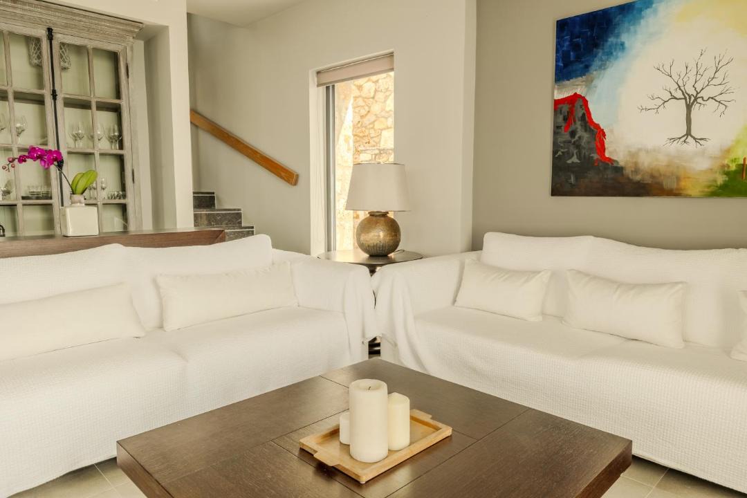 Photo of Livingroom in Sivota