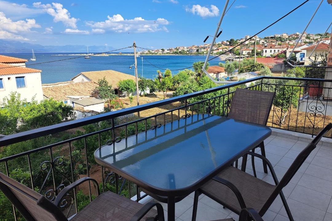 Photo of Patio Balcony in Petalidi