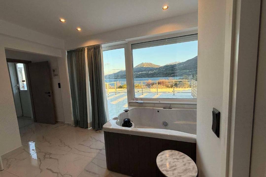 Photo of Bathroom in Diakofto
