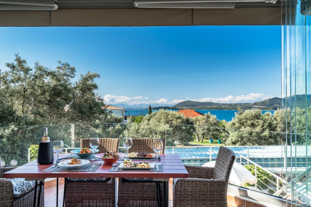 Photo of Patio Balcony in Nikiana