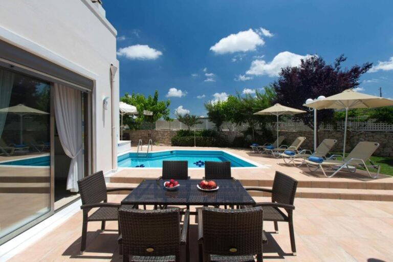 Photo of Patio Balcony in Skouloufia