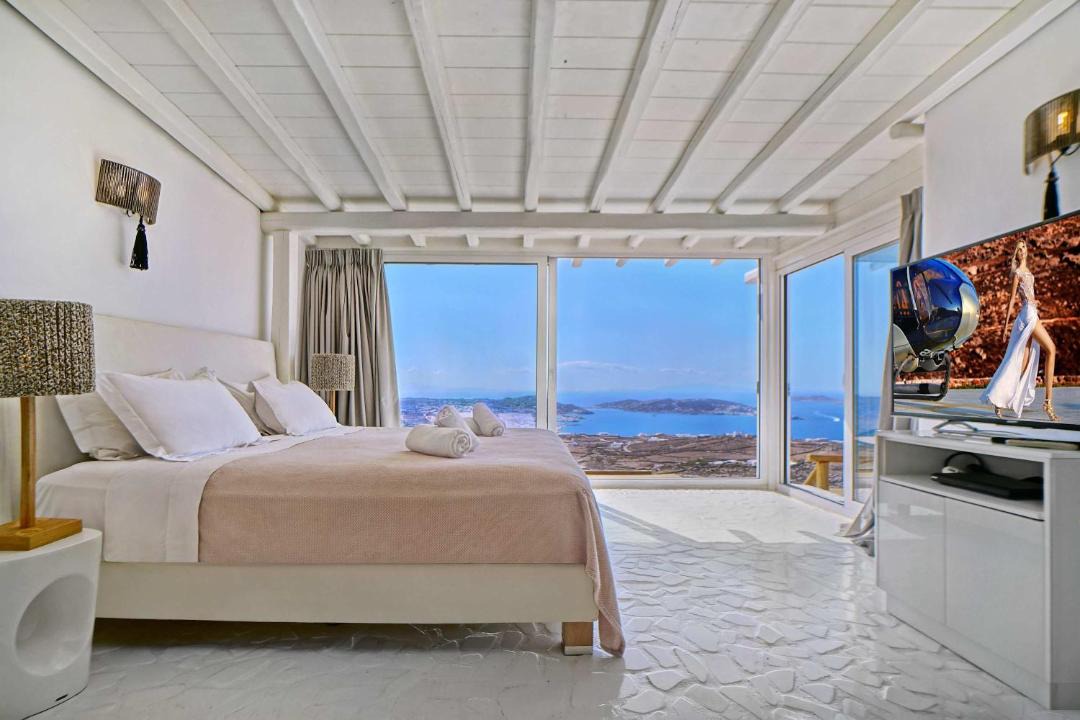 Photo of Others in Faros Armenistis