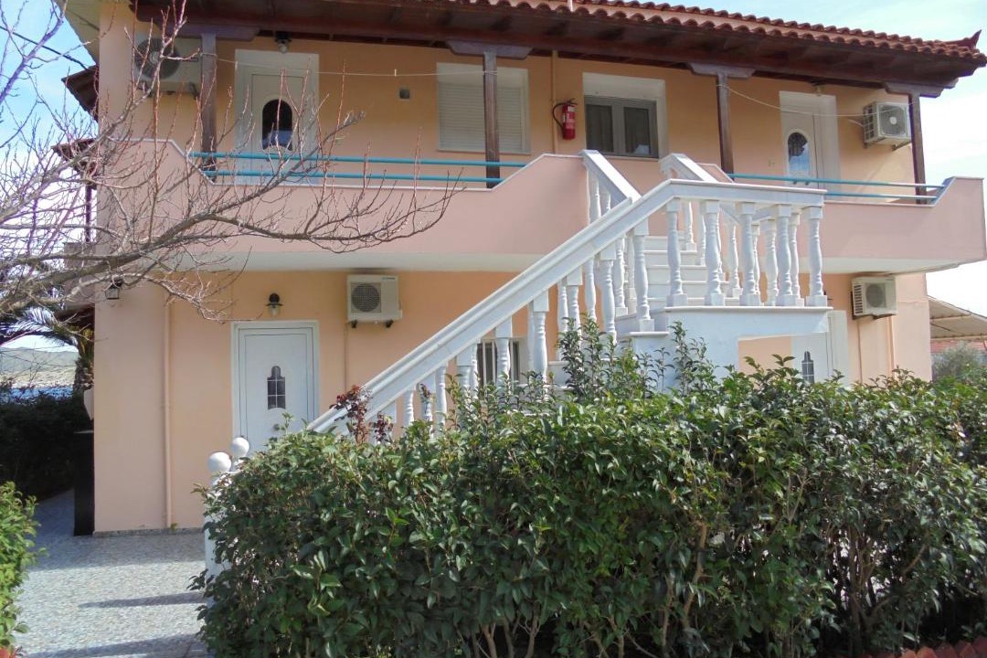 Photo of Others in Kardamyla