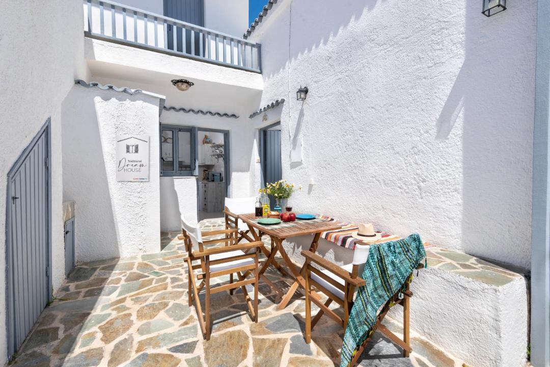 Photo of Patio Balcony in Soroni