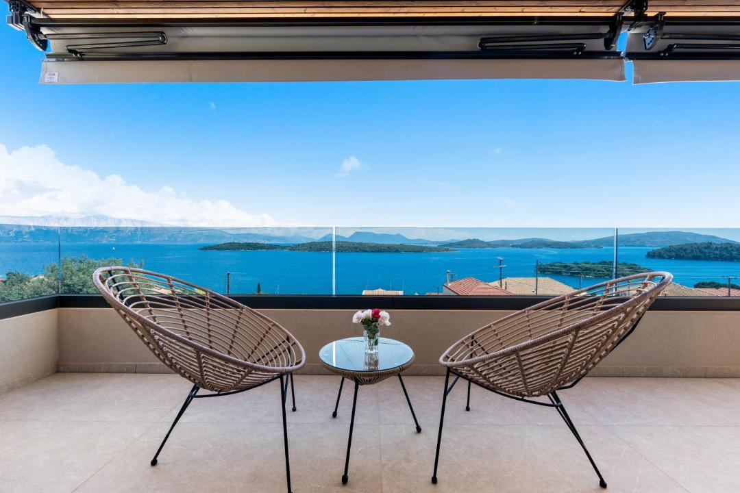 Photo of Patio Balcony in Perigiali