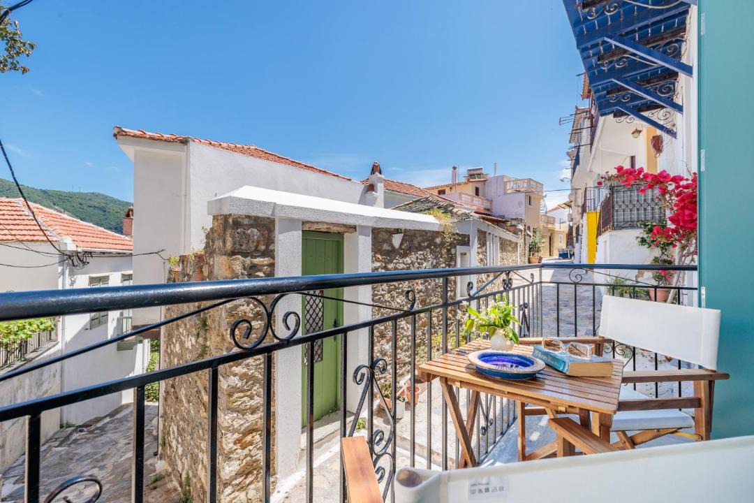 Photo of Patio Balcony in Skopelos