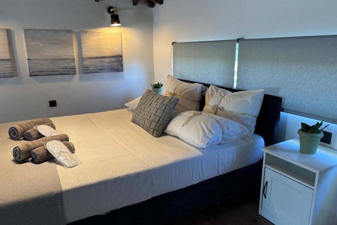 Photo of Bedroom in Marmari