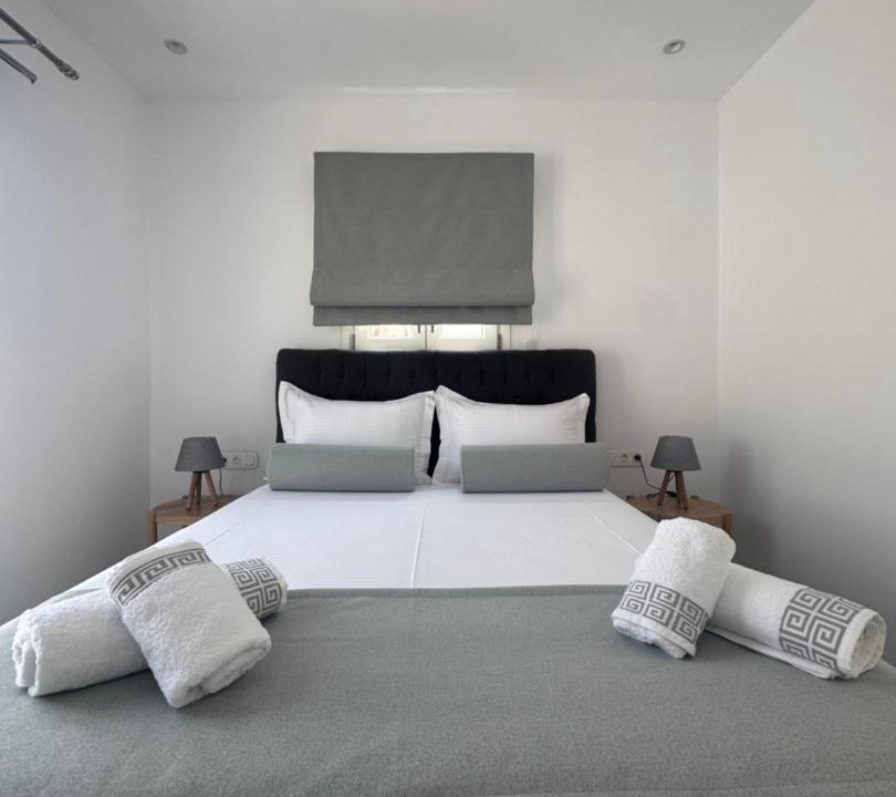 Photo of Bedroom in Kamares