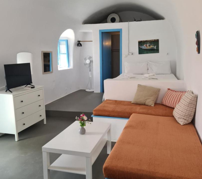 Photo of Bedroom in Aroniadika