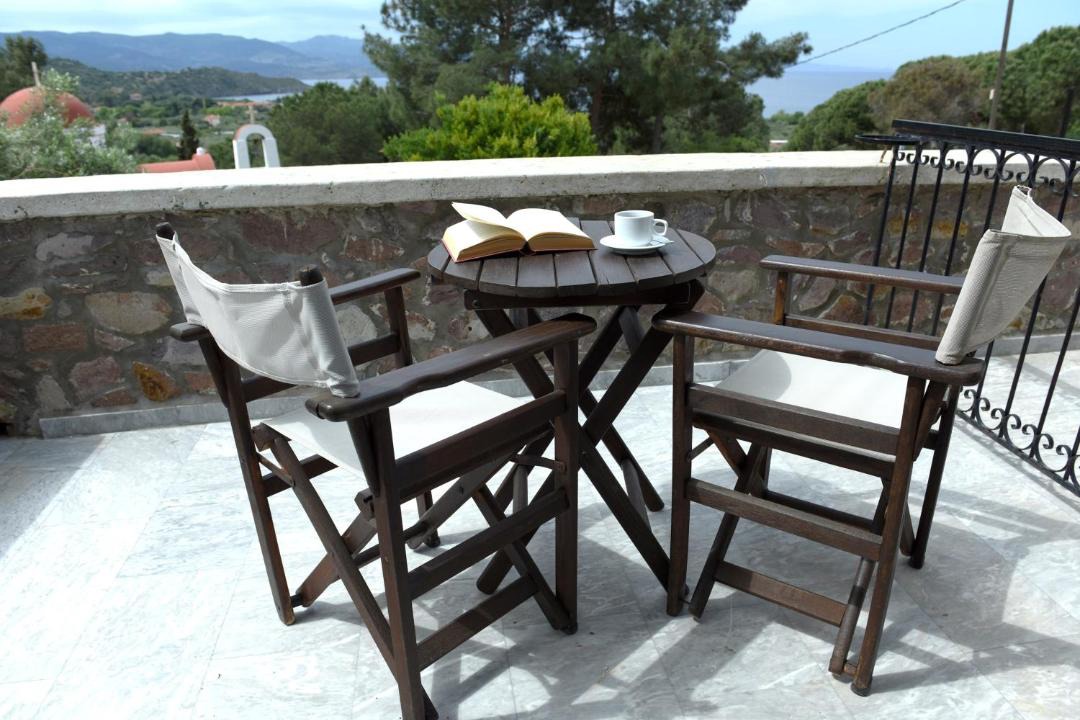 Photo of Patio Balcony in Mithimna