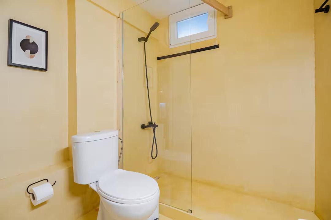 Photo of Bathroom in Sykies