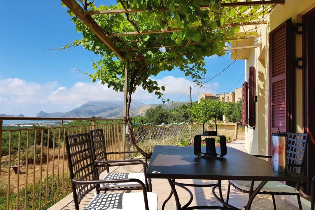 Photo of Patio Balcony in Limeniskos