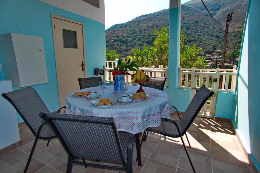 Photo of Patio Balcony in Tzitzifia