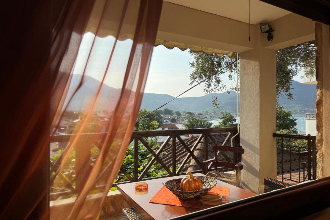 Photo of Patio Balcony in Chrisi Akti