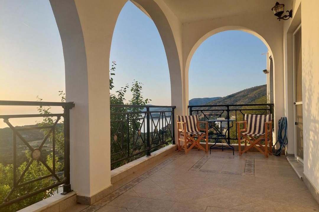 Photo of Patio Balcony in Lithi