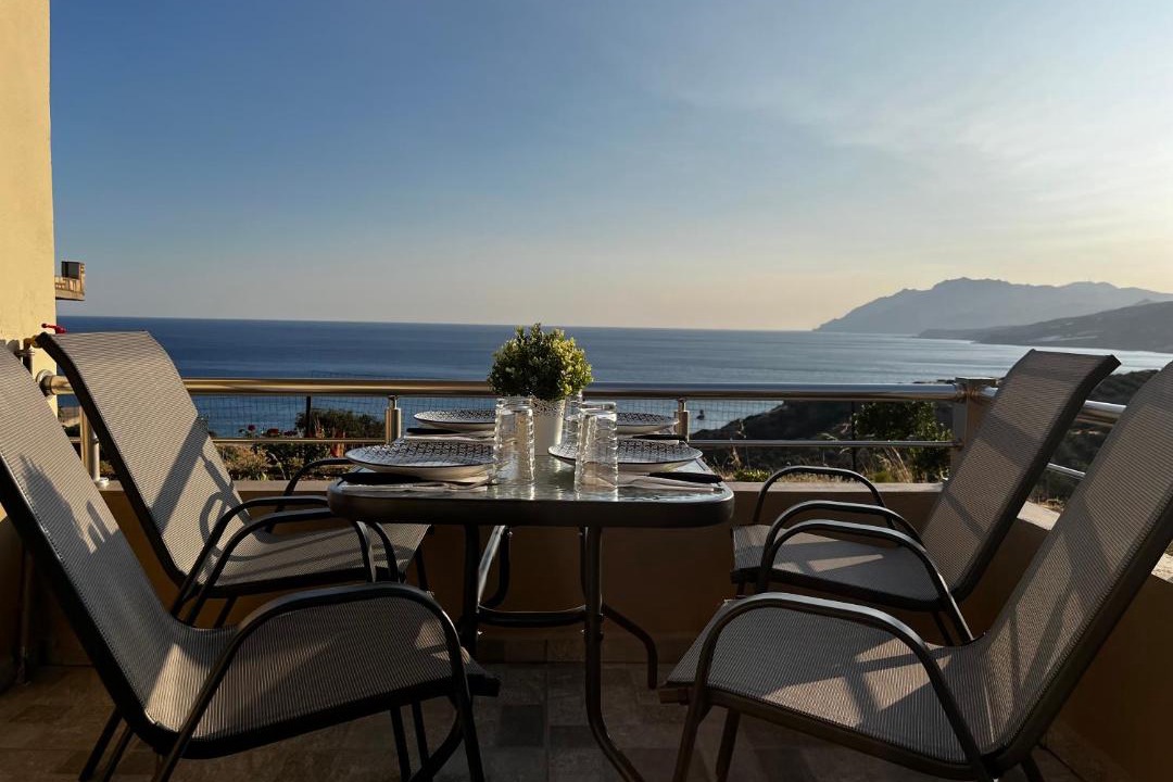 Photo of Patio Balcony in Keratokambos