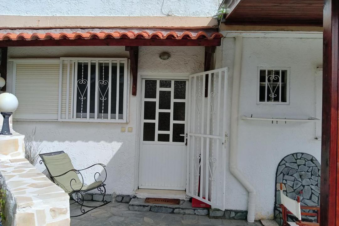 Photo of Patio Balcony in Mixorrouma