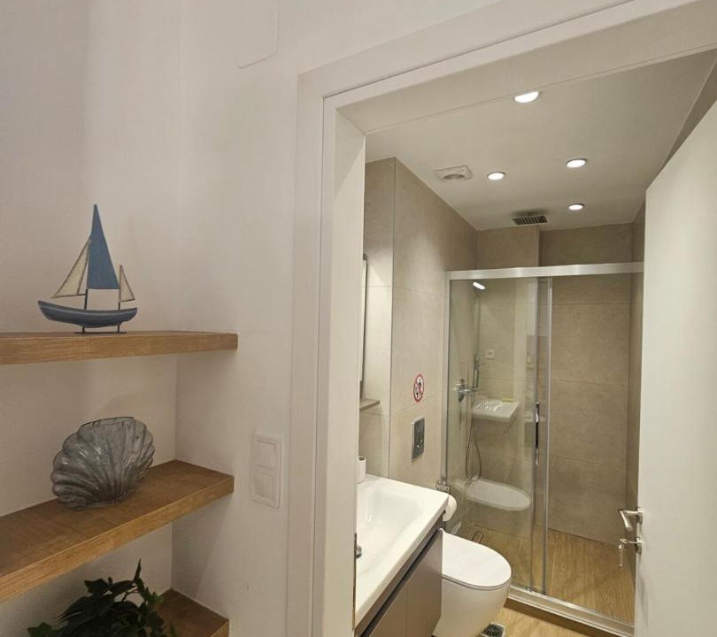 Photo of Bathroom in Analipsi