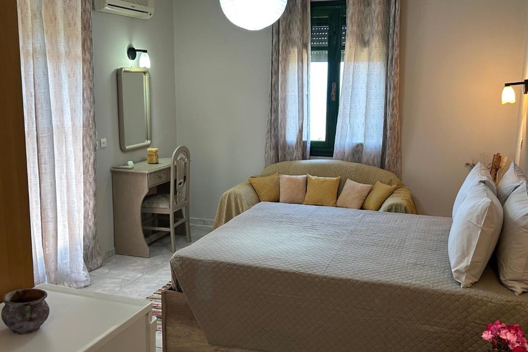 Photo of Bedroom in Vafios