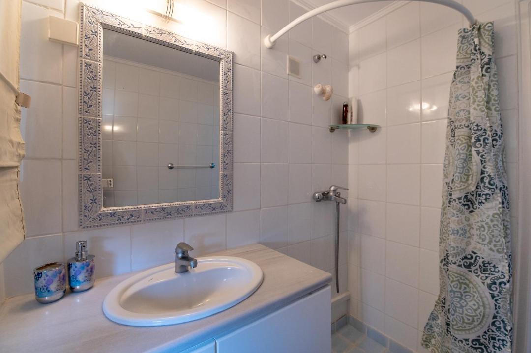 Photo of Bathroom in Kanali