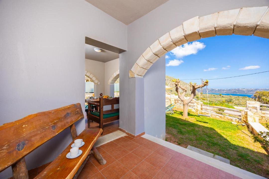Photo of Patio Balcony in Megala Chorafia