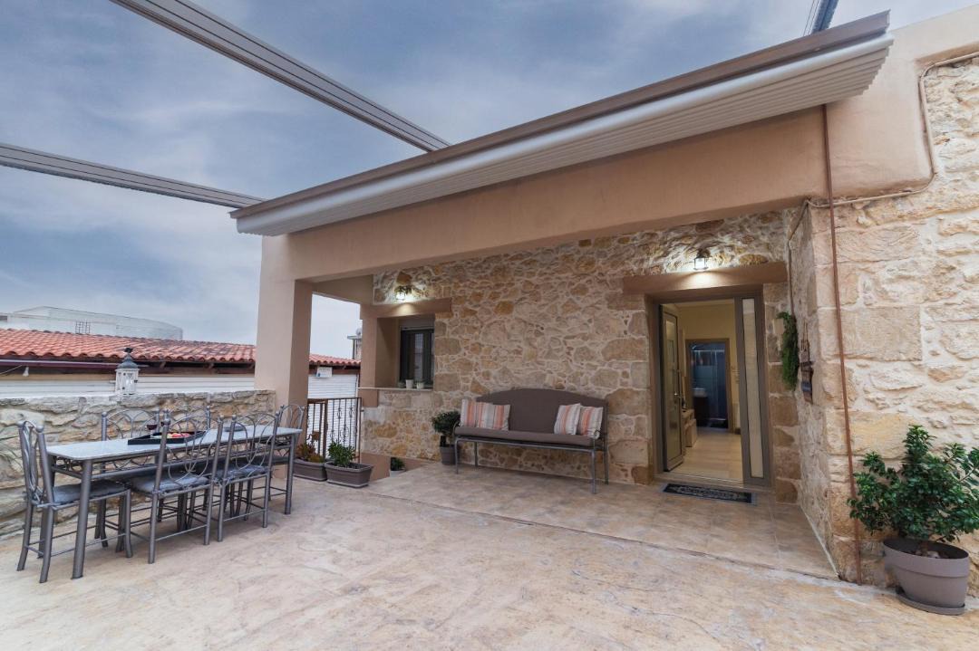 Photo of Patio Balcony in Mires