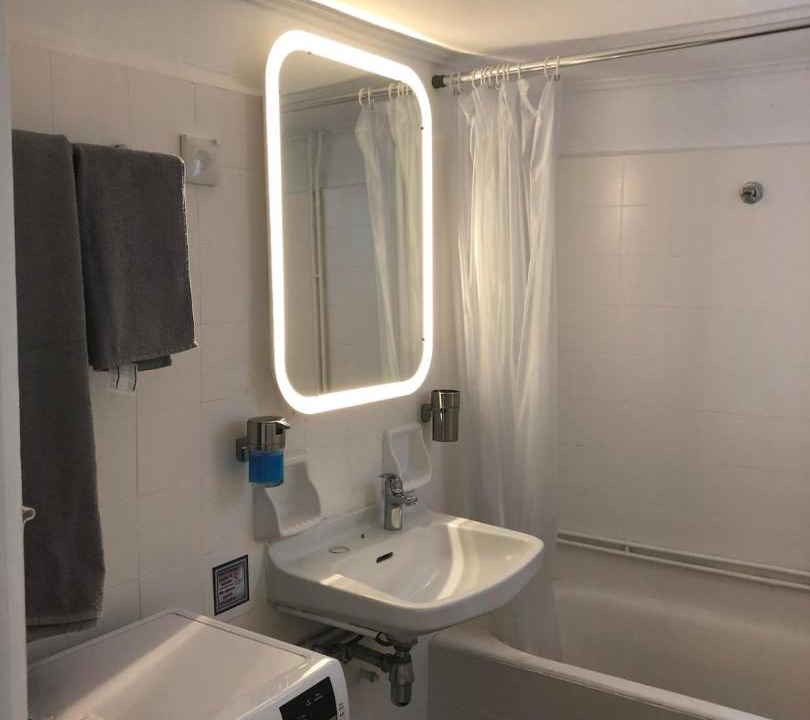 Photo of Bathroom in Kerameikos