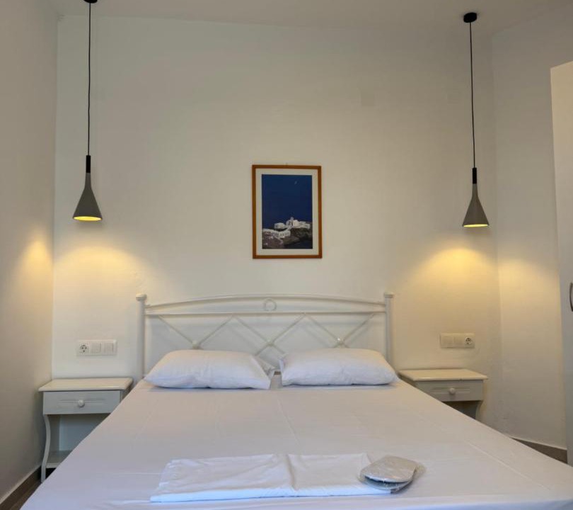 Photo of Bedroom in Platis Gialos