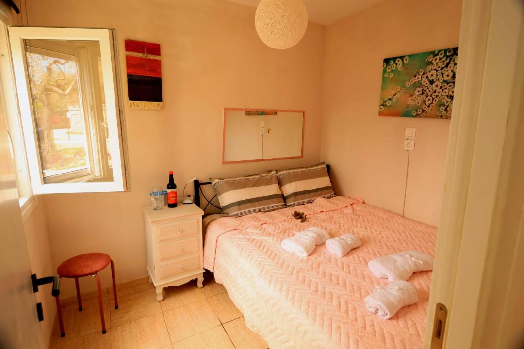 Photo of Bedroom in Makri