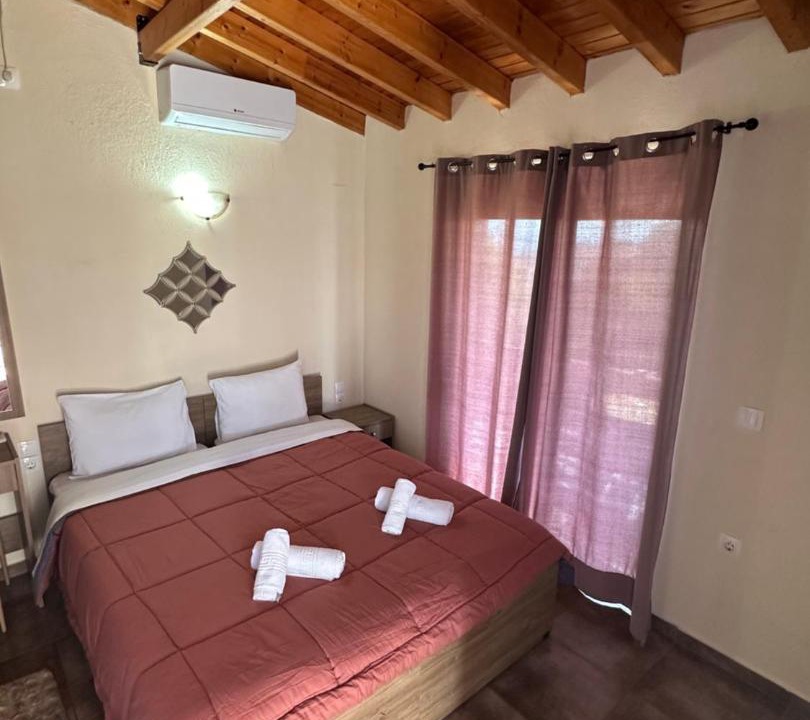 Photo of Bedroom in Makri