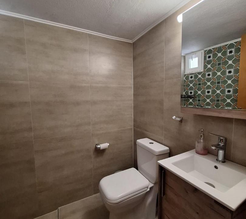 Photo of Bathroom in Diafani