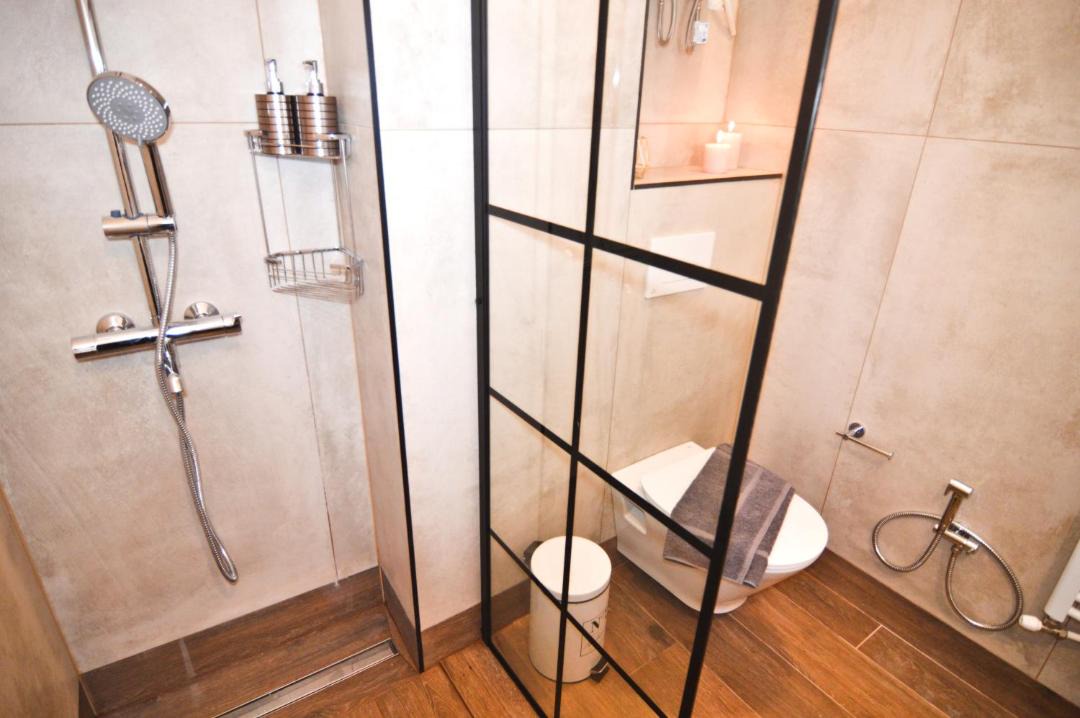 Photo of Bathroom in Kastoria