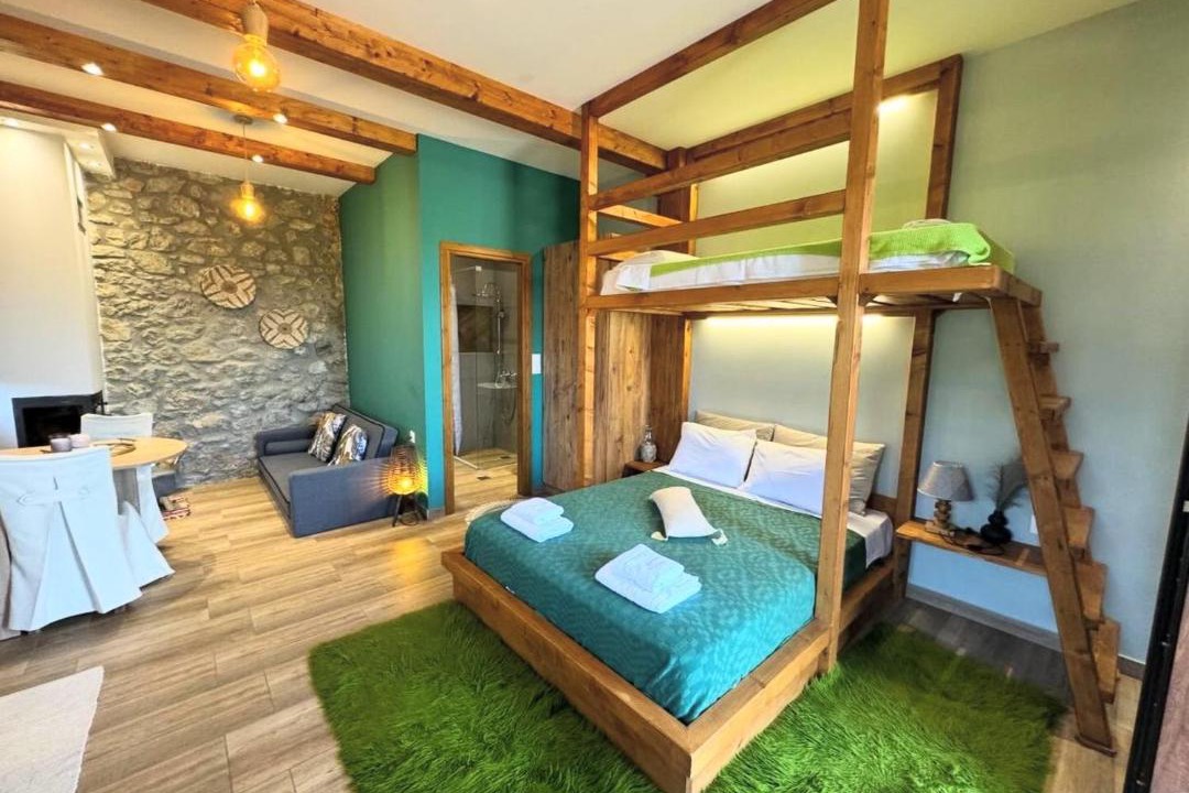 Photo of Bedroom in Lamia