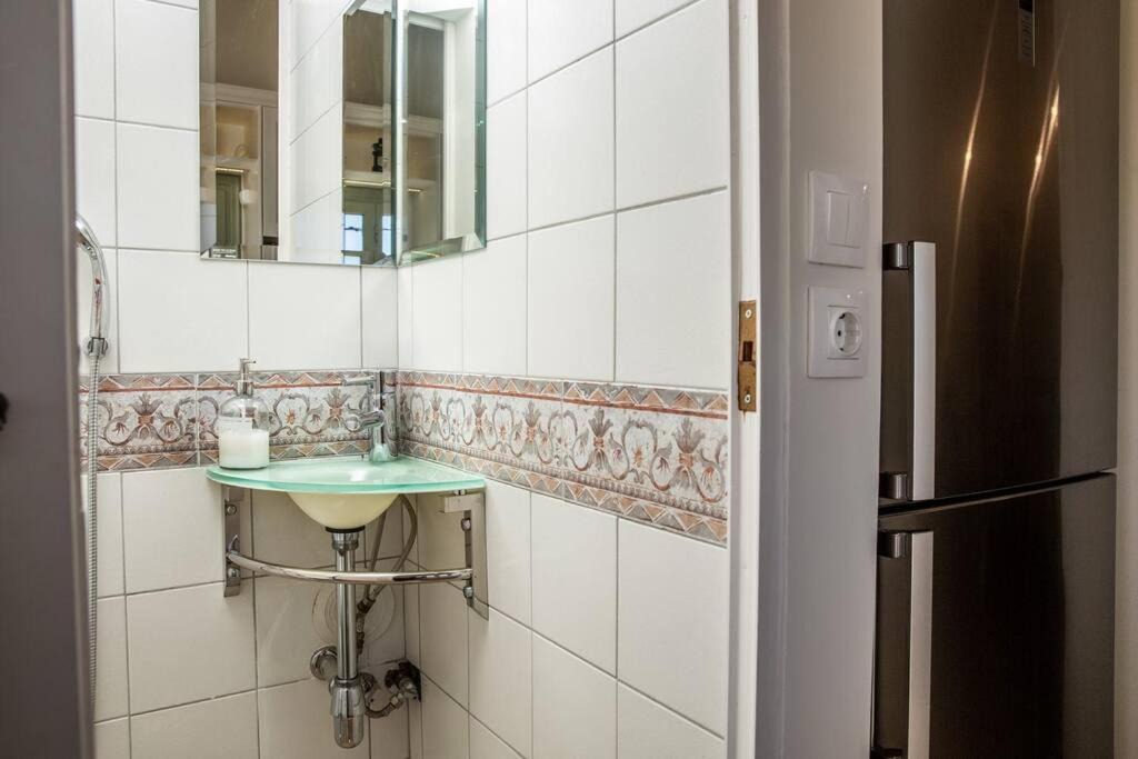 Photo of Bathroom in Lavrio