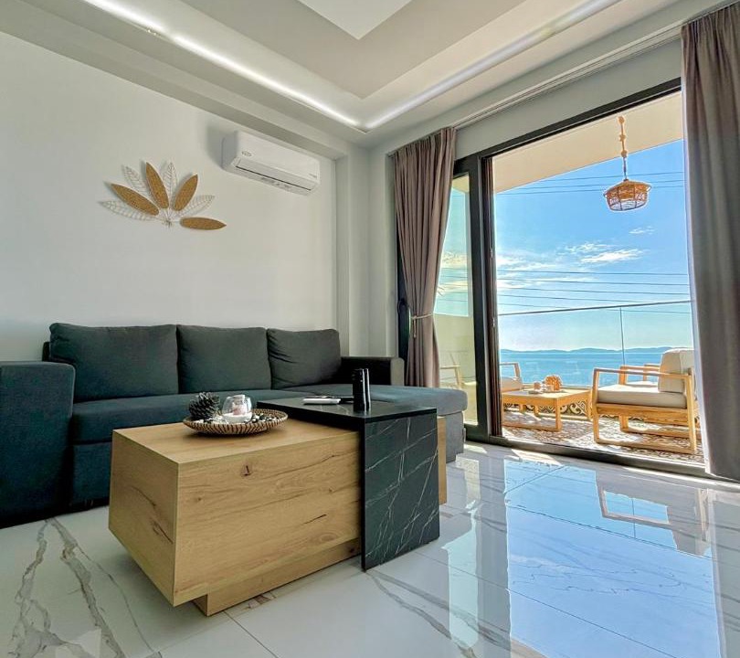 Photo of Others in Neos Marmaras