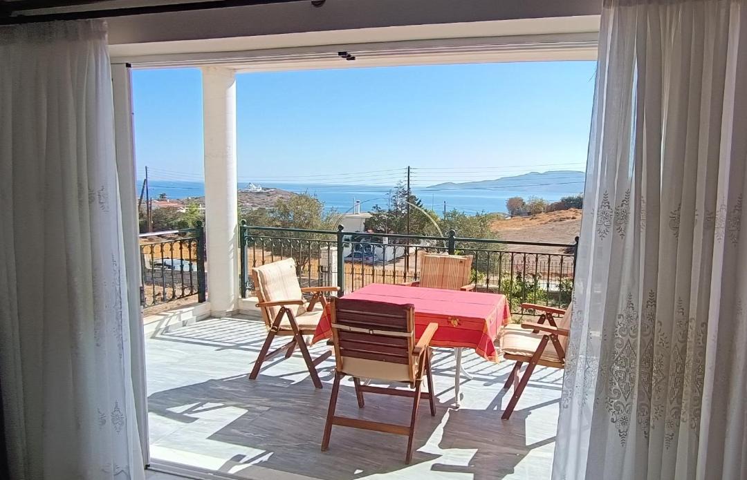 Photo of Patio Balcony in Lavreotiki