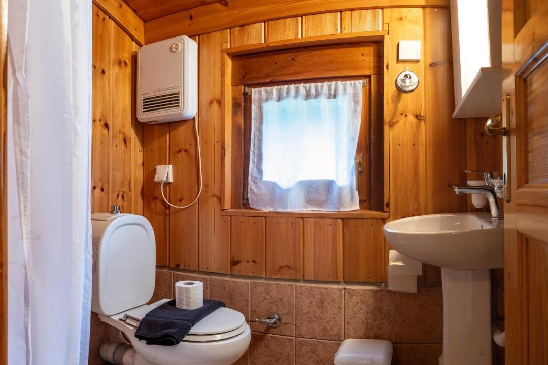 Photo of Bathroom in Karpenisi
