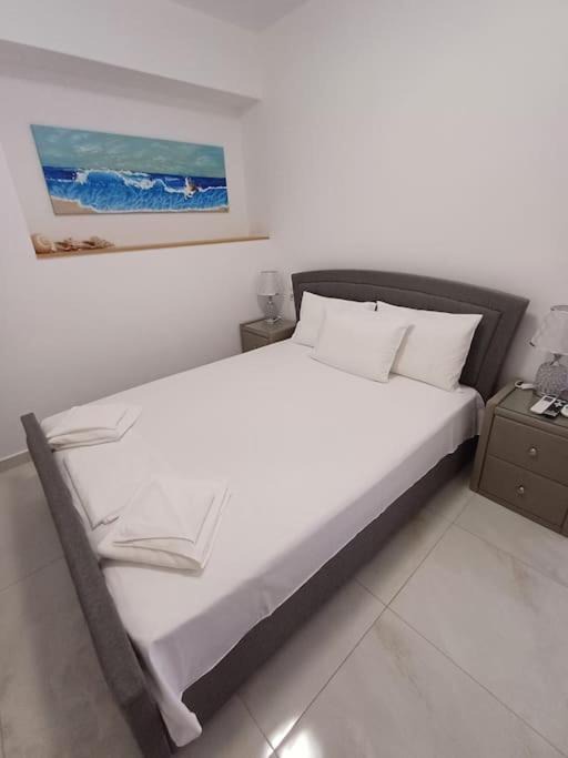 Photo of Bedroom in Minoa Pediada