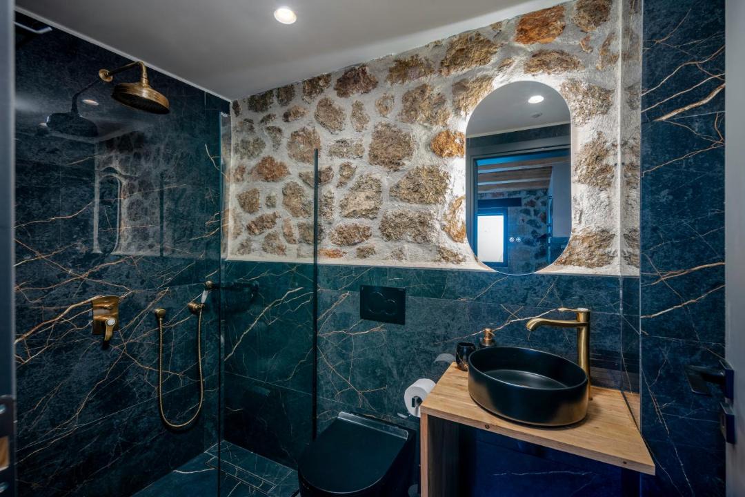 Photo of Bathroom in Mesaia Trikala
