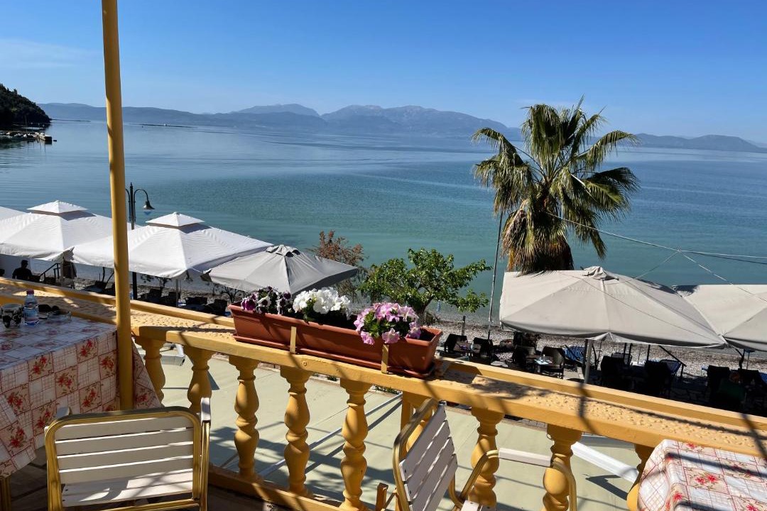 Photo of Patio Balcony in Menidion