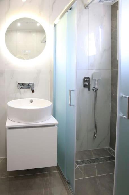 Photo of Bathroom in Pavlos Melas