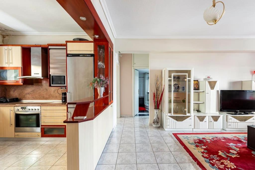 Photo of Kitchen in Evosmos