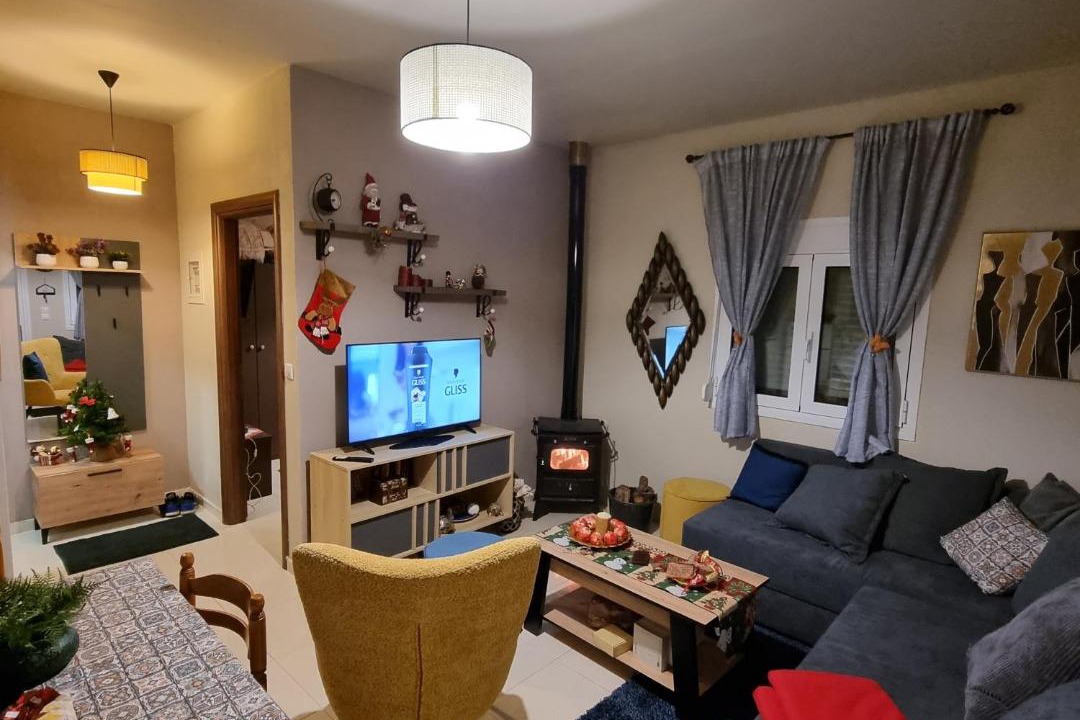 Photo of Livingroom in Mavromati