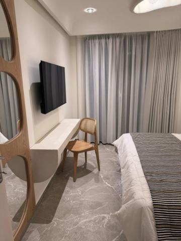 Photo of Bedroom in Golden Beach