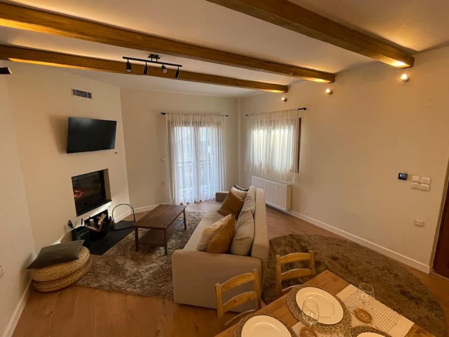 Photo of Others in Vitina