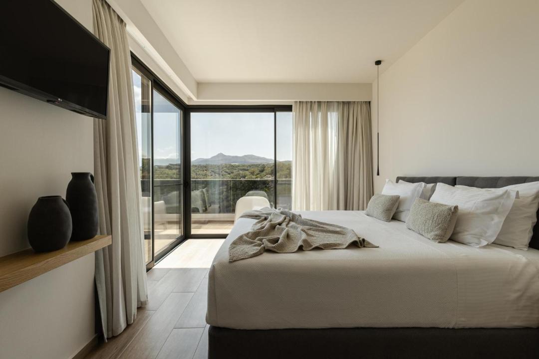 Photo of Bedroom in Violi Charaki
