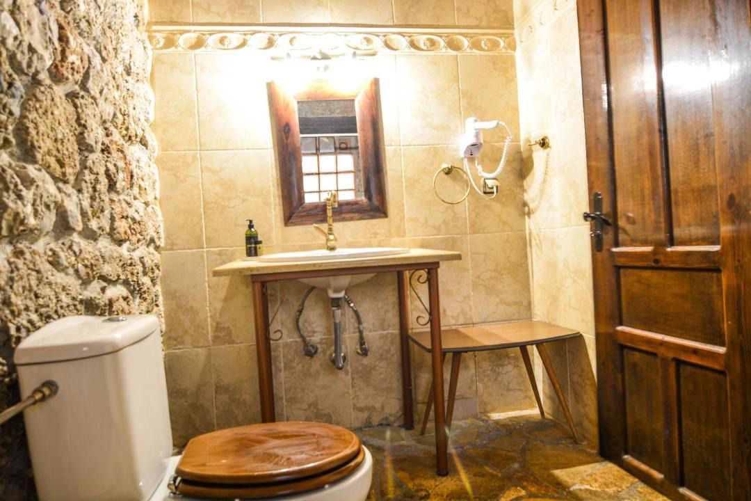 Photo of Bathroom in Mesaia Trikala